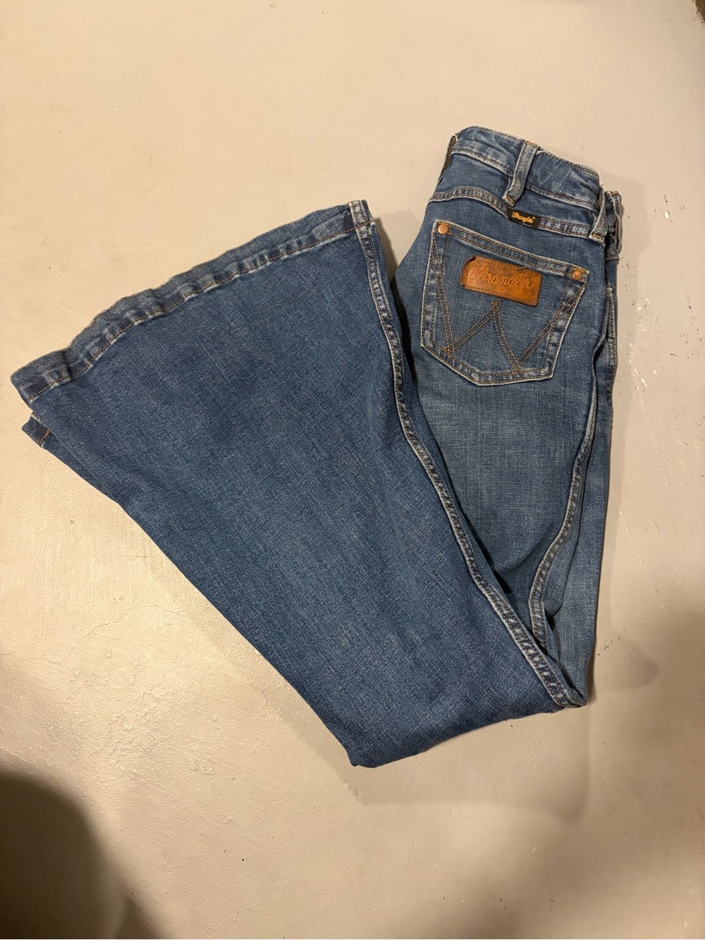 Wrangler Women's Bell bottoms